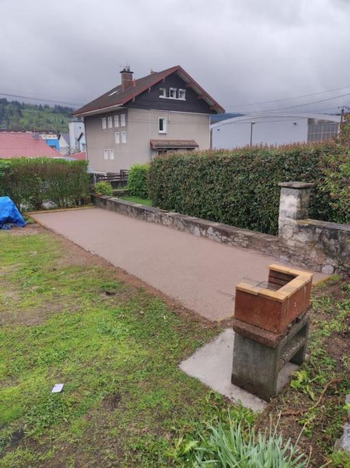 Gite Papillon 6 A14 Personnes - Jacuzzi Gérardmer Esterno foto
